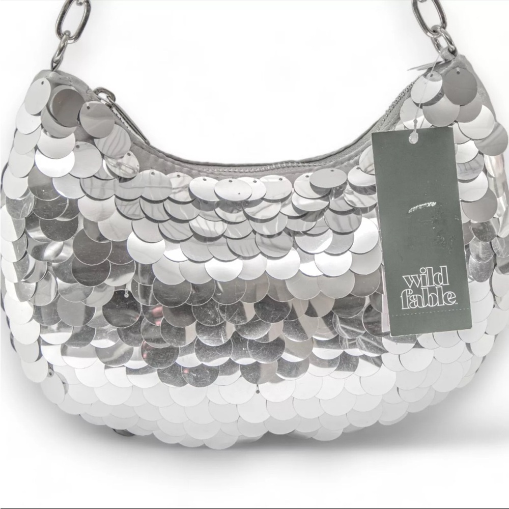Silver Chain Shoulder Bag - Picture 5 of 6